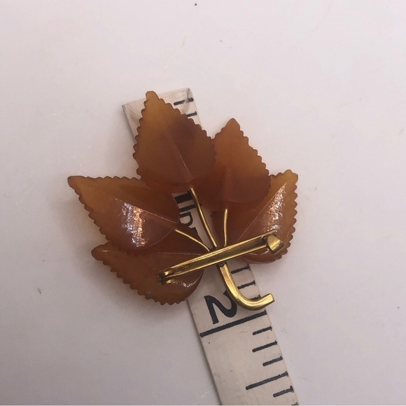 Vtg Kaliningrad Amber Gold Filled Leaves Brooch 2” - Picture 7 of 7